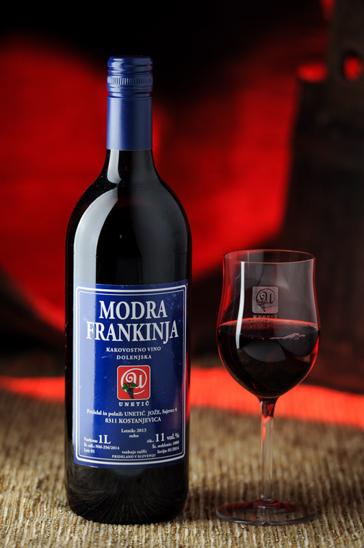 Modra frankinja vino